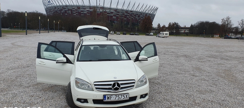 Mercedes-Benz Klasa C cena 36900 przebieg: 254000, rok produkcji 2010 z Warszawa małe 172